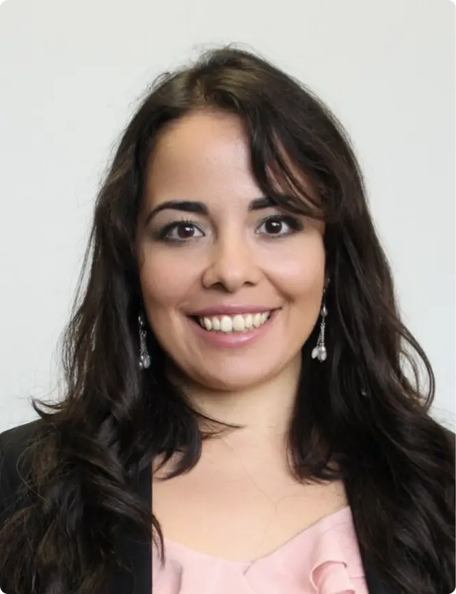 Shahrzad Farshi headshot